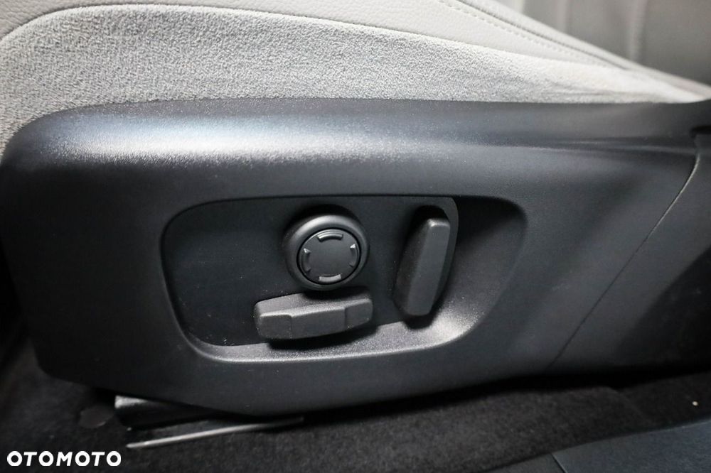 Land Rover Range Rover Evoque - 18