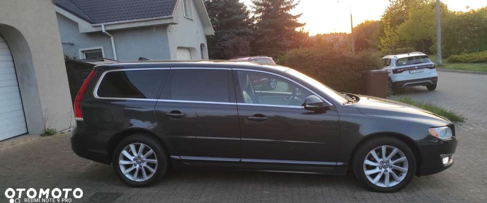 Volvo V70 D3 Geartronic Summum - 13
