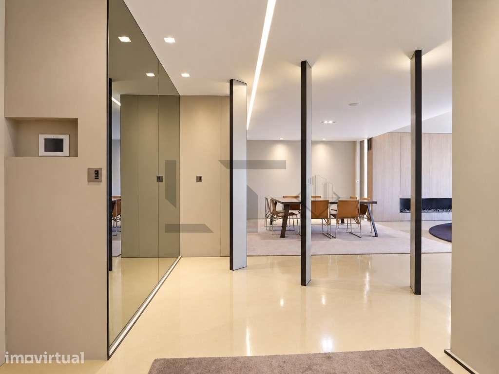 Apartamento T3 de Luxo com Garagem, completamente remodelado, para ... - Grande imagem: 4/55