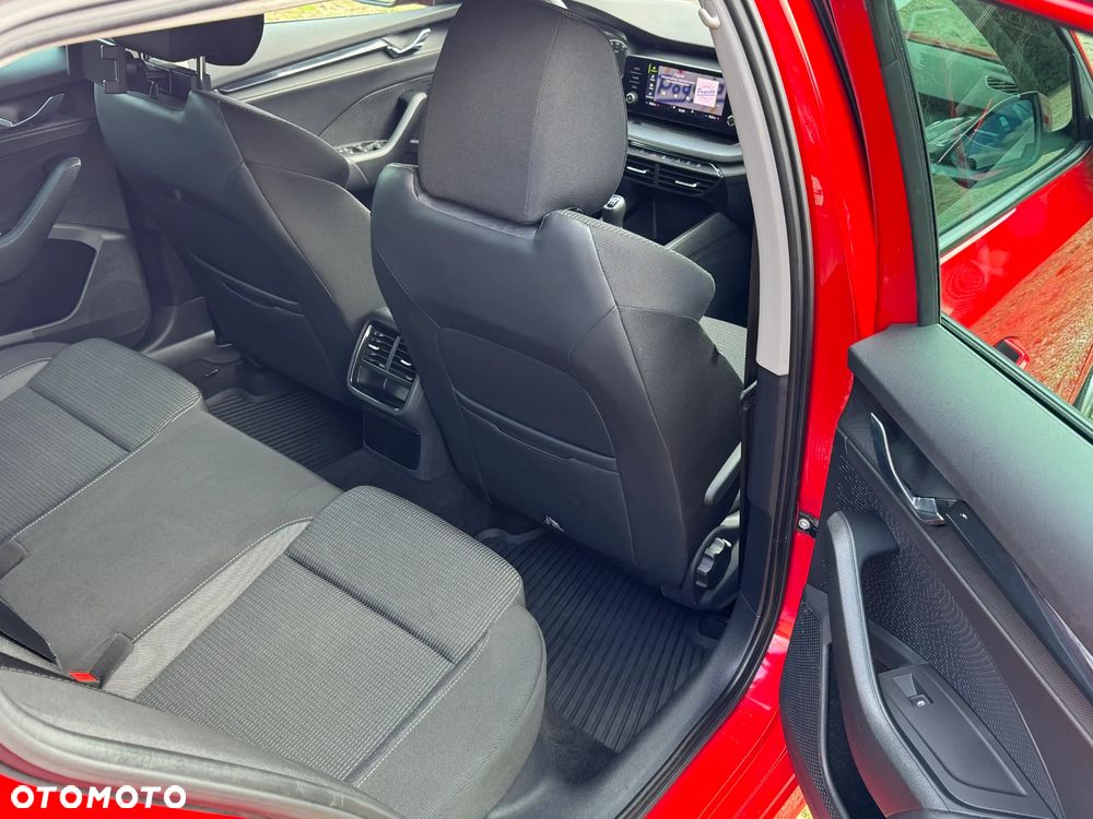 Skoda Octavia 1.5 TSI ACT Ambition - 9
