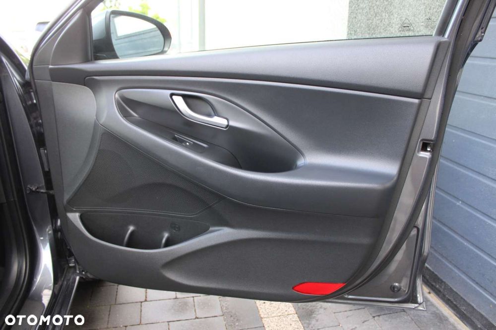 Hyundai i30 1.4 T-GDI Style - 26