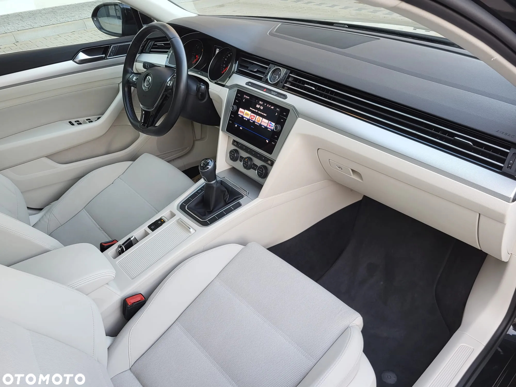Volkswagen Passat 2.0 TDI BMT Comfortline - 7