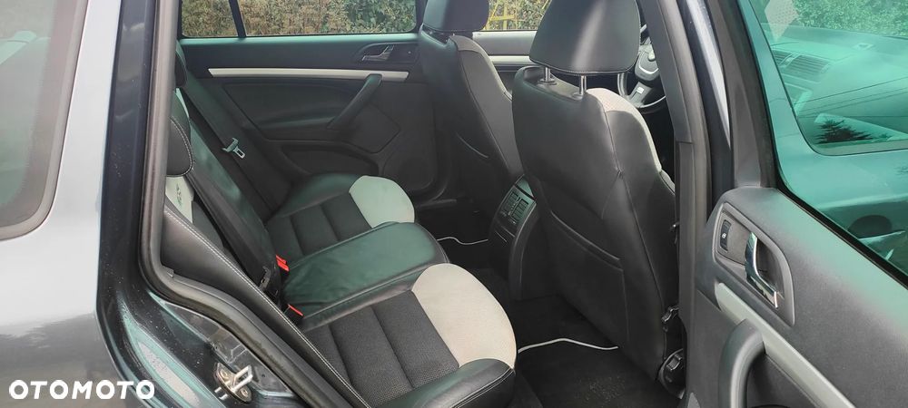 Skoda Octavia 2.0 TFSI RS DSG - 19