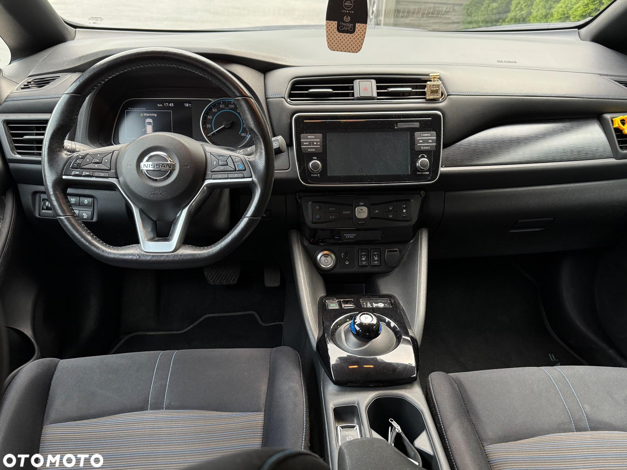 Nissan Leaf 40 kWh N-Connecta - 11