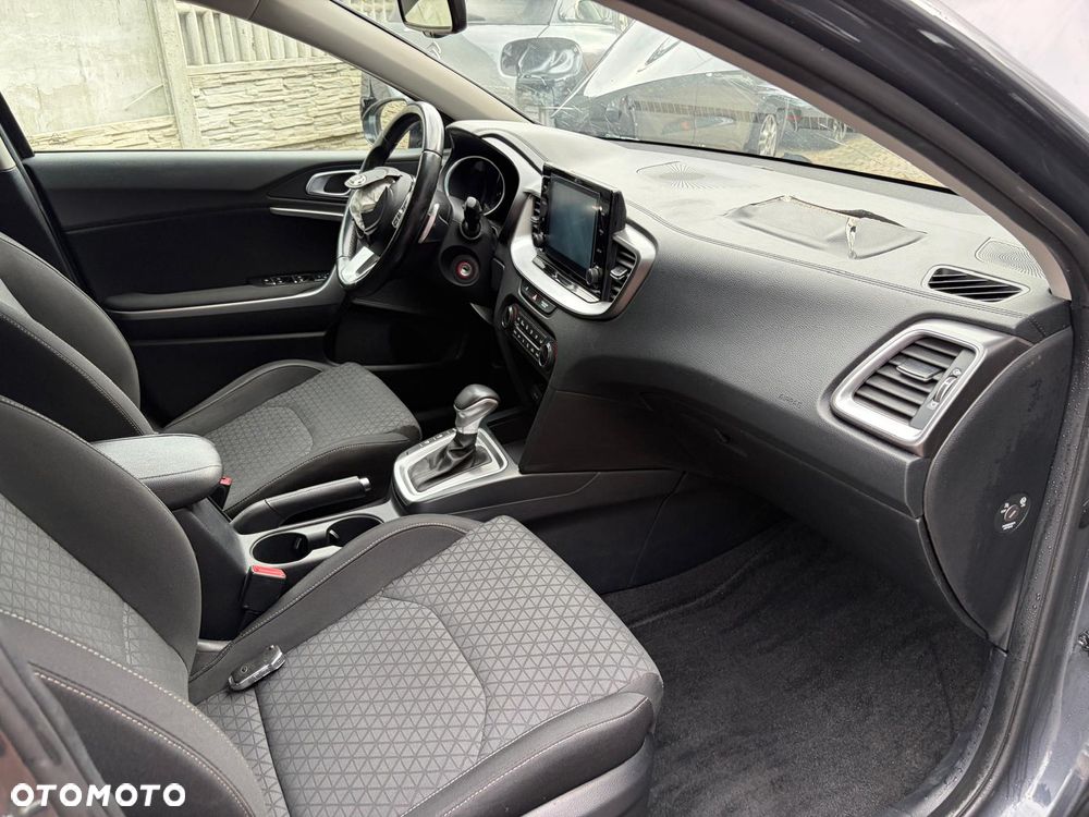 Kia XCeed 1.4 T-GDI M DCT - 20