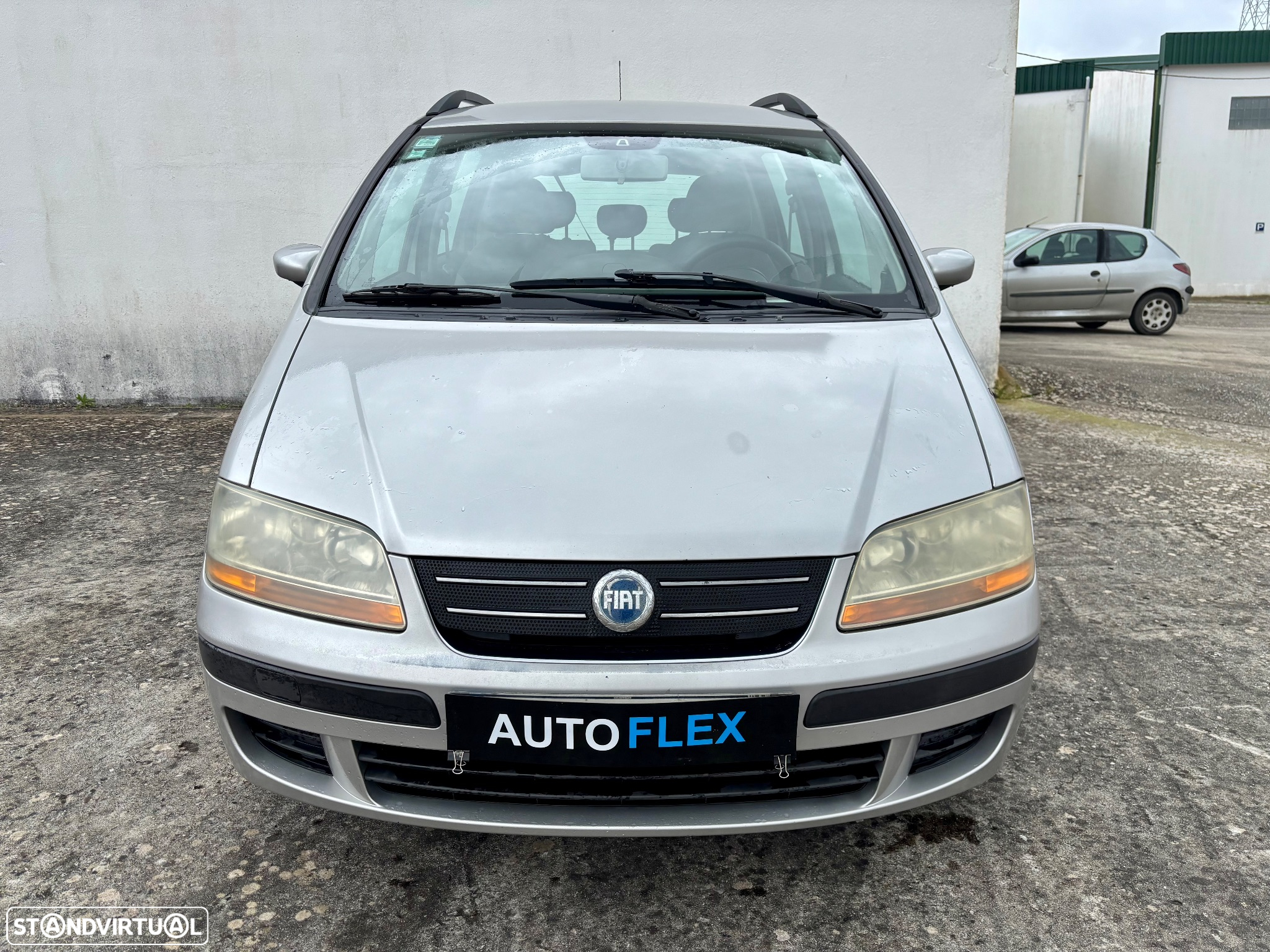 Fiat Idea 1.3 MJ Active - 10