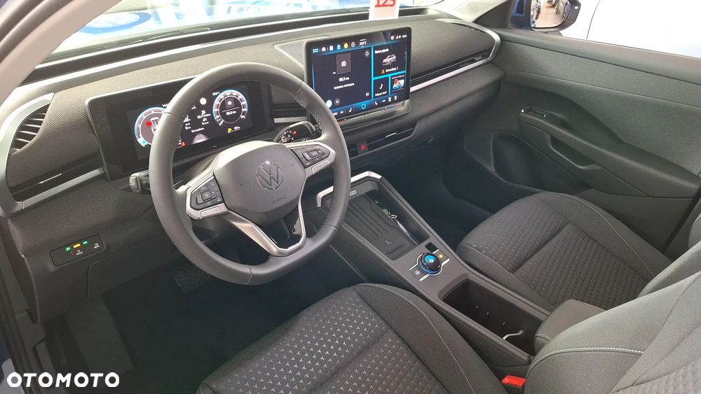 Volkswagen T-Roc 1.5 eTSI Life DSG - 8