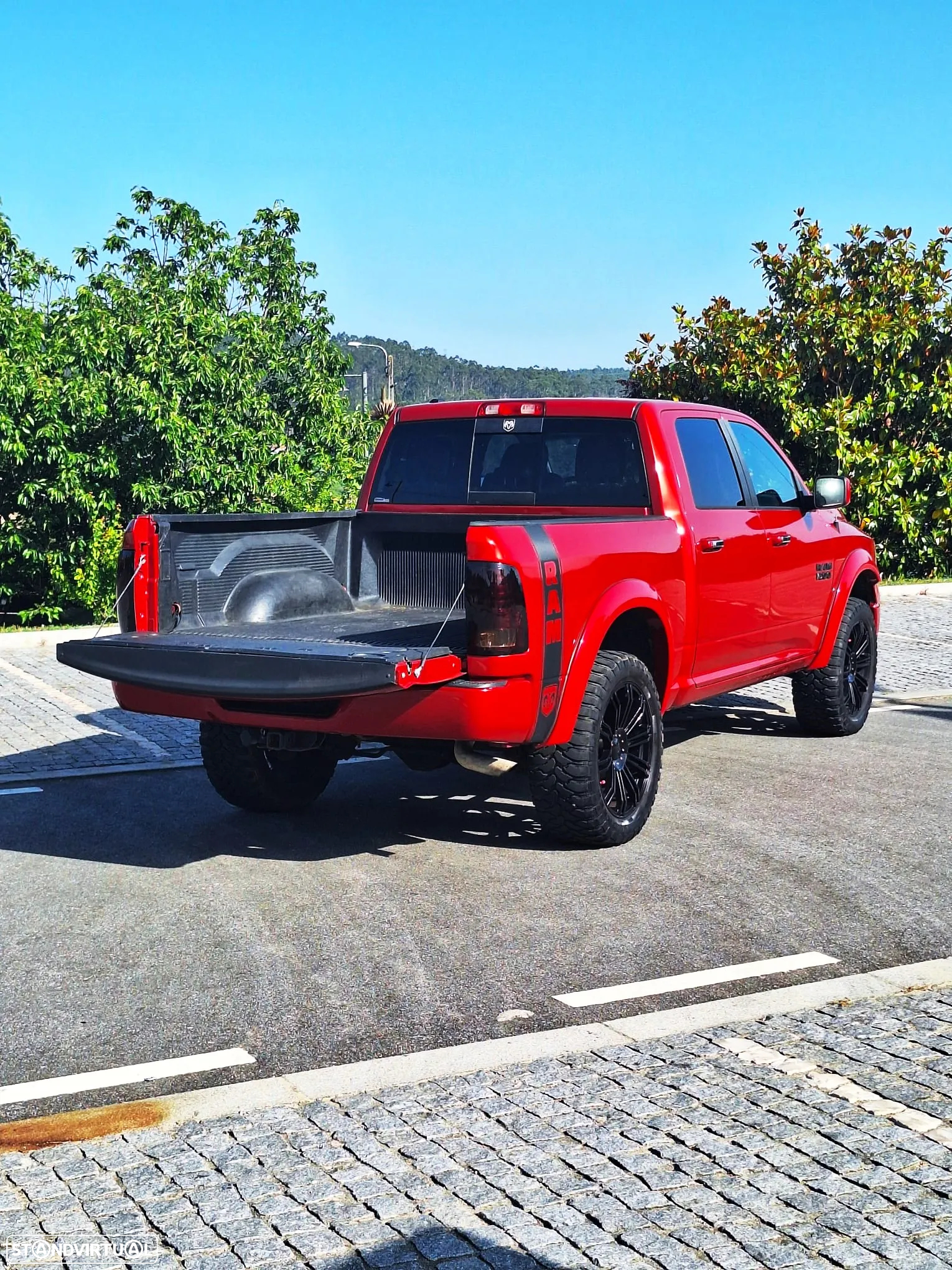 Dodge RAM - 6