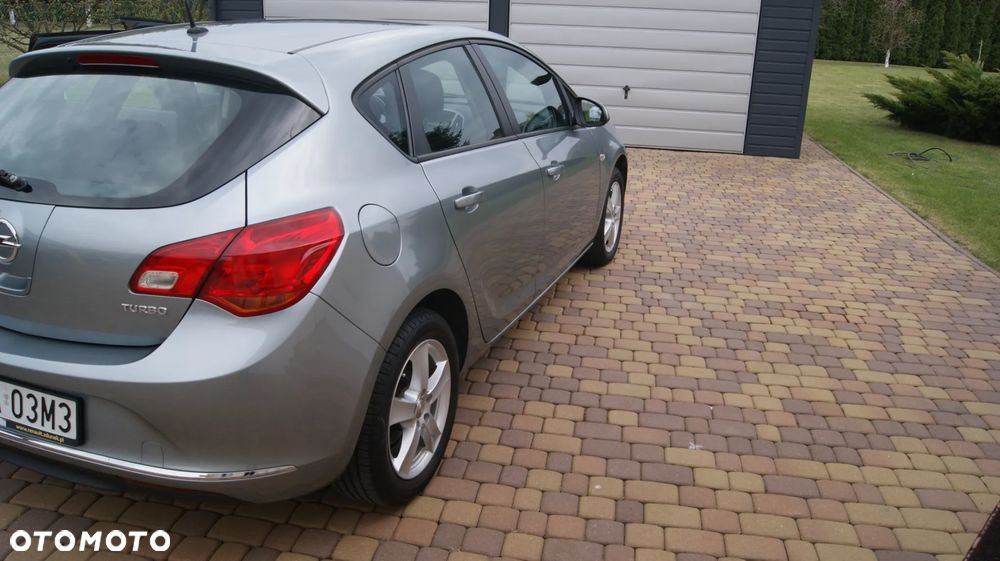 Opel Astra 1.4 T Cosmo - 8