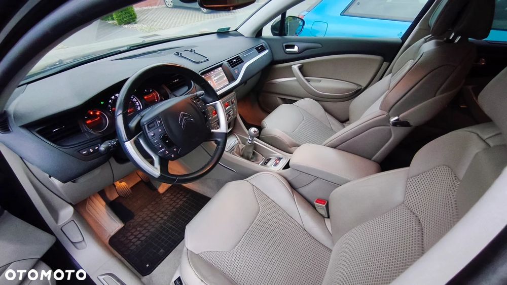 Citroën C5 2.0 HDi Exclusive - 6