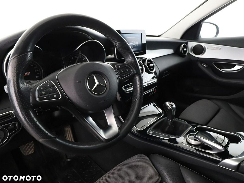 Mercedes-Benz Klasa C 180 Avantgarde - 15