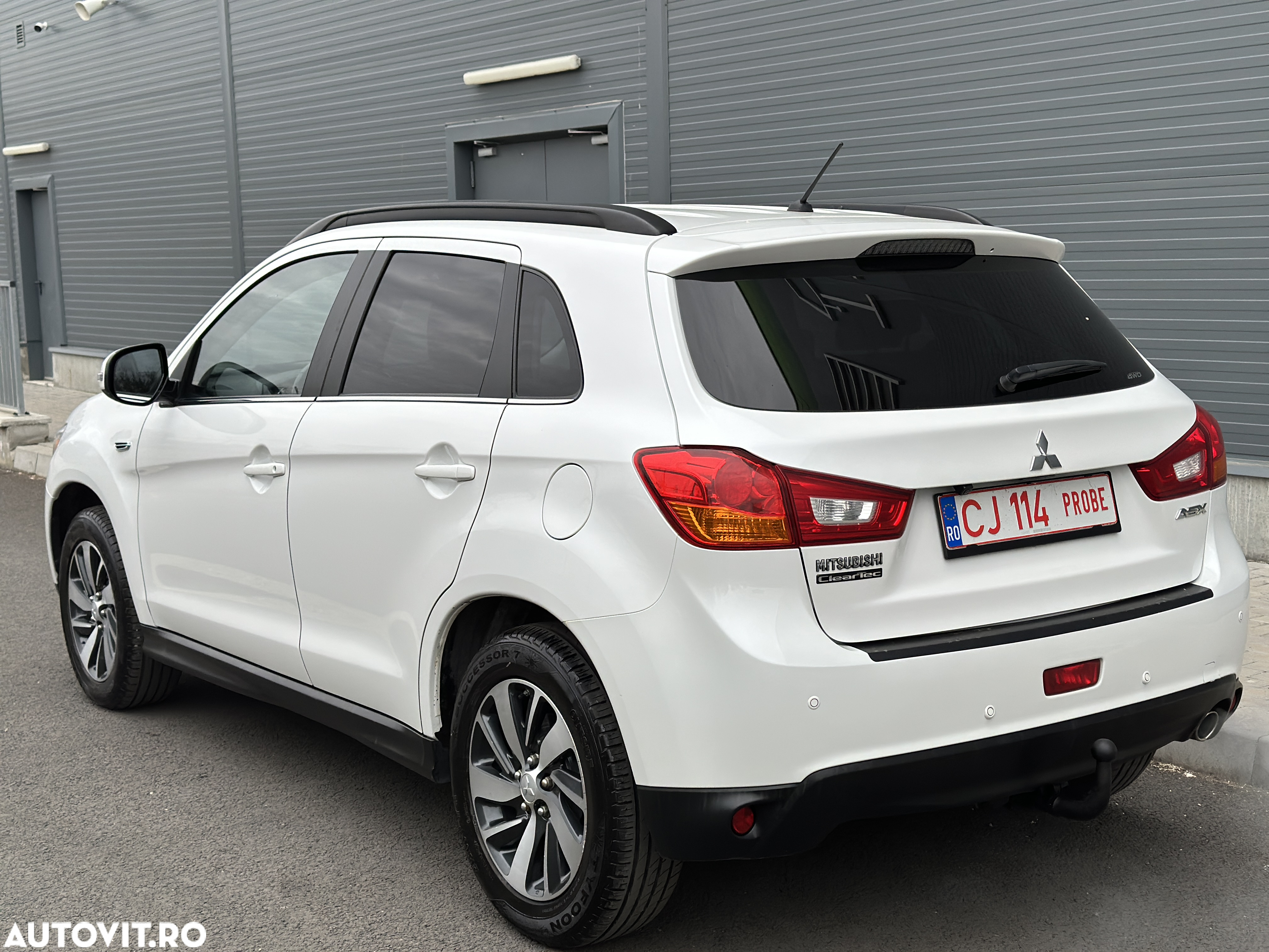 Mitsubishi ASX - 5