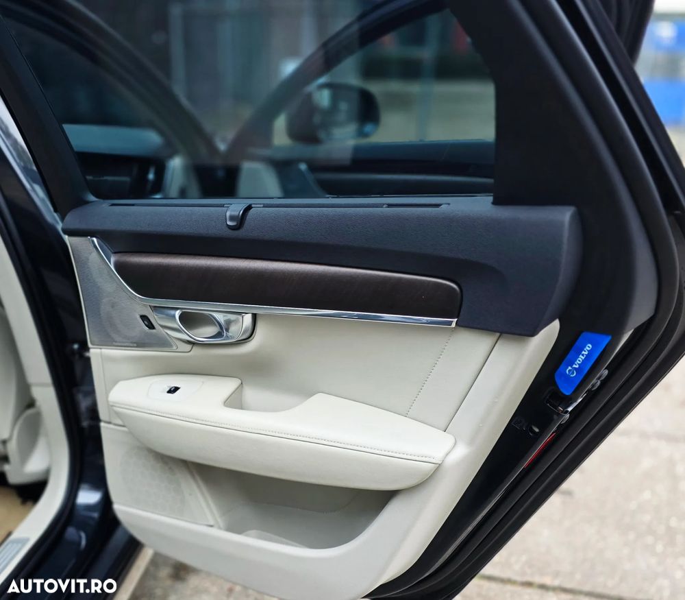 Volvo V90 V90CC D5 AWD - 26