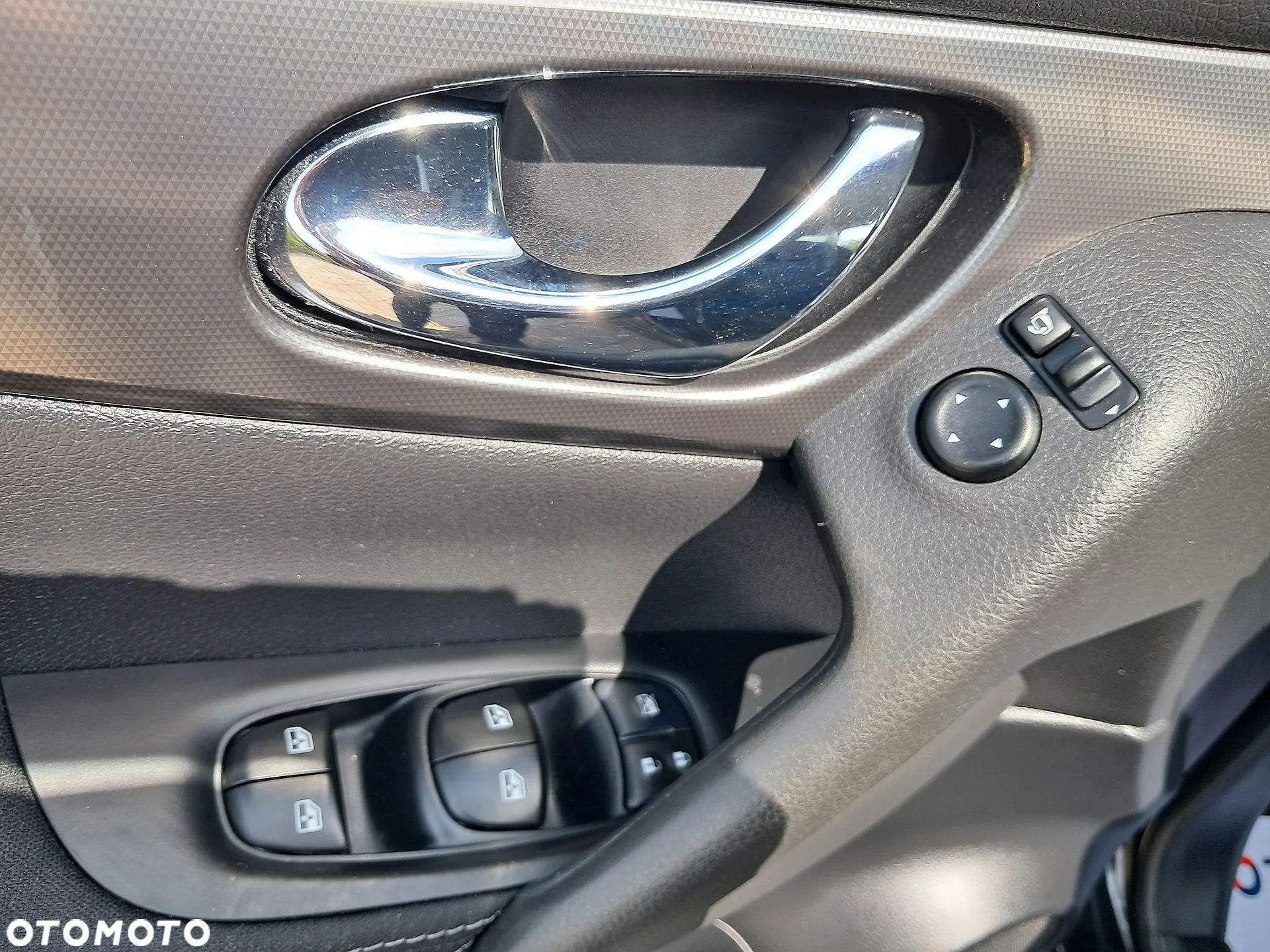 Nissan Qashqai - 27