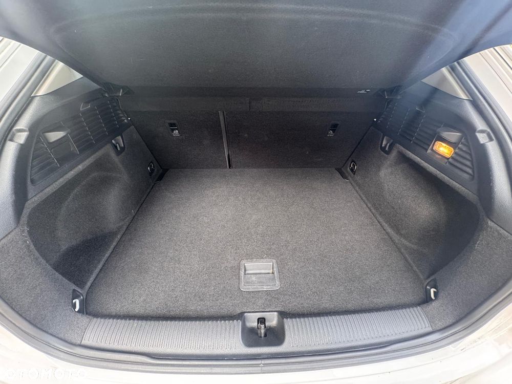 Audi Q2 30 TFSI Advanced - 17