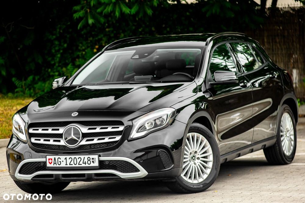 Mercedes-Benz GLA 250 4Matic 7G-DCT Activity Edition - 2