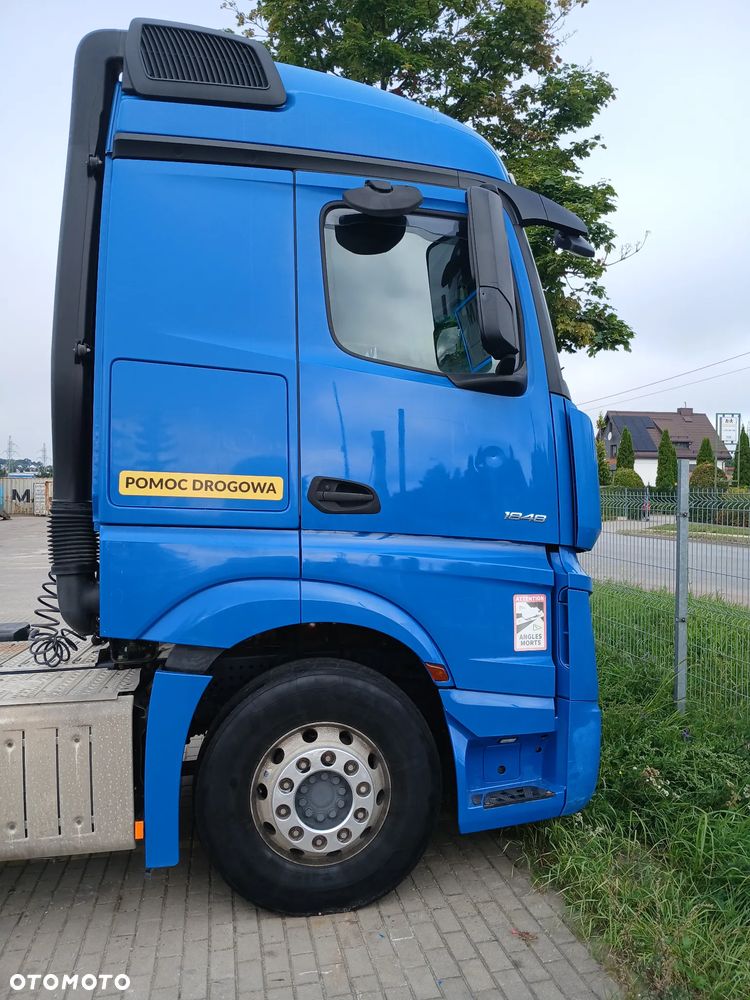 Mercedes-Benz Actros - 27