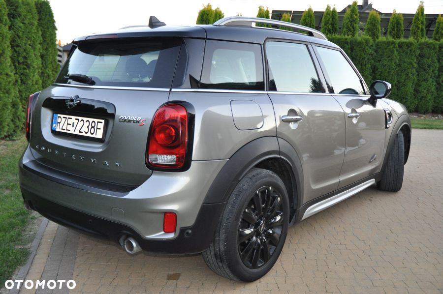 MINI Countryman Cooper S ALL4 - 4