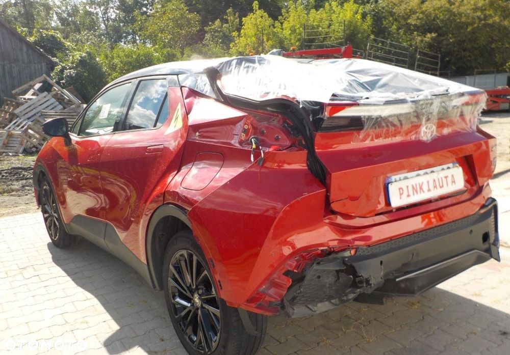 Toyota C-HR - 14