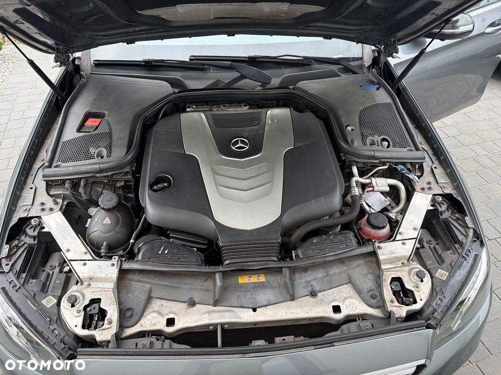 Mercedes-Benz Klasa E 350 d 9G-TRONIC Exclusive - 38