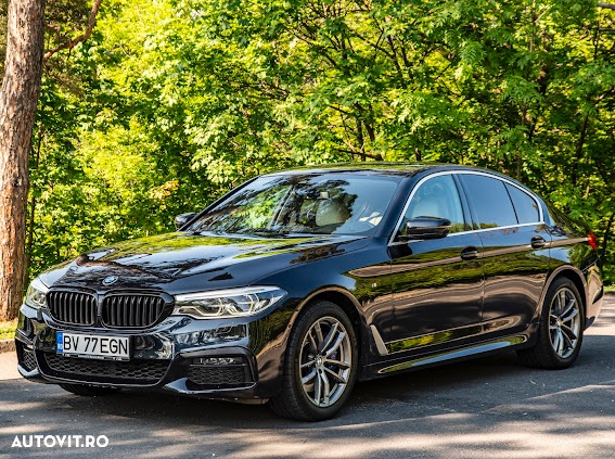BMW Seria 5 530d xDrive AT - 17