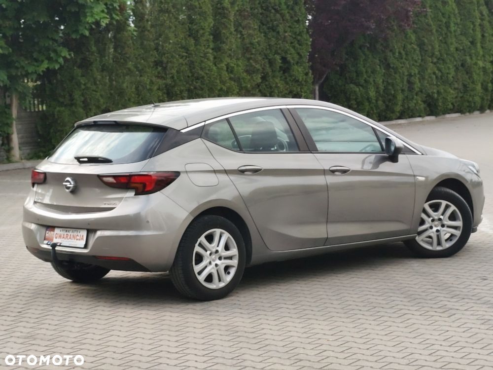 Opel Astra - 33