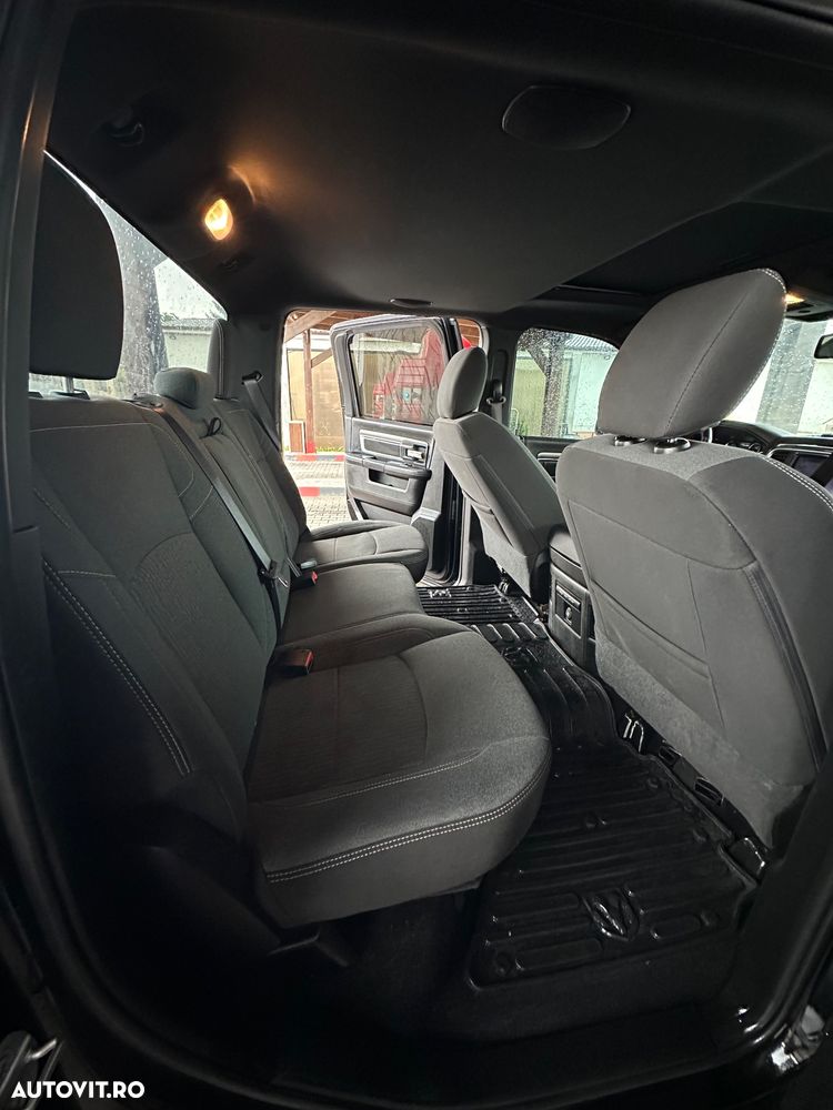 Dodge RAM - 7