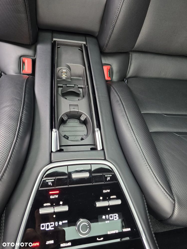 Porsche Panamera 4S - 22