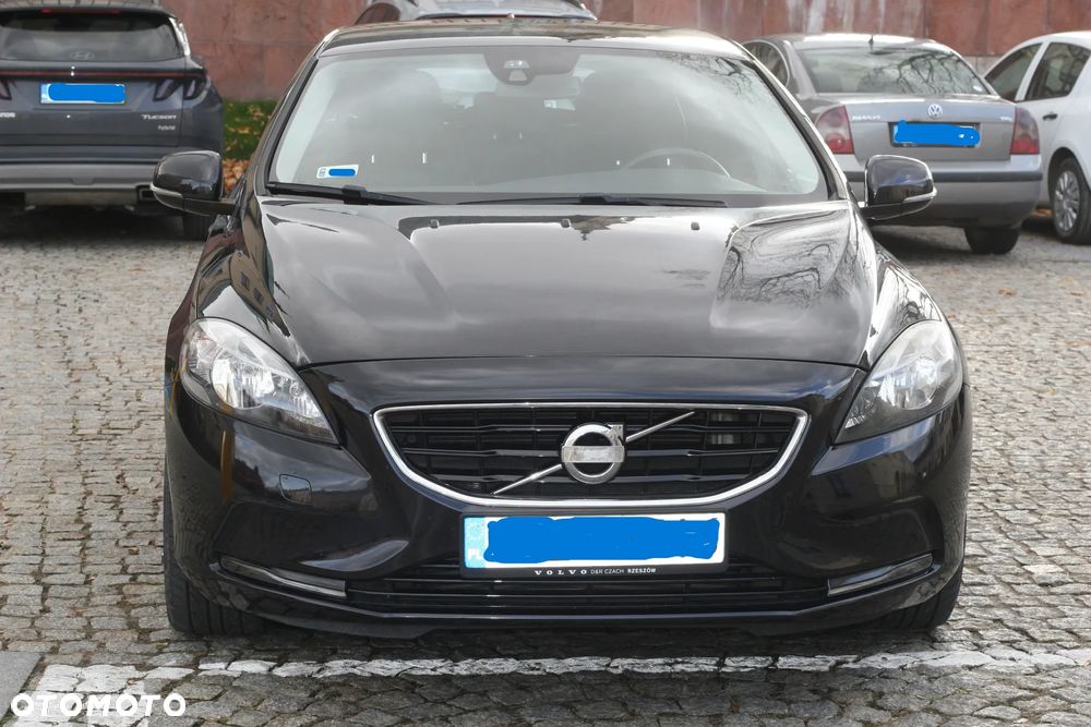 Volvo V40 T2 Momentum - 9