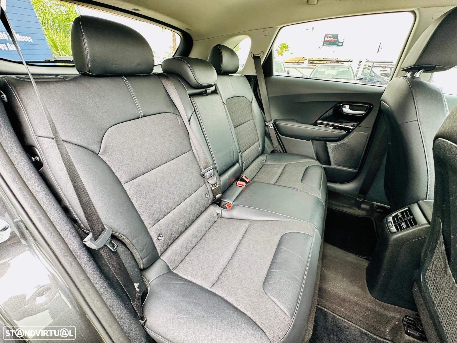Kia Niro 1.6 GDi HEV Drive - 29