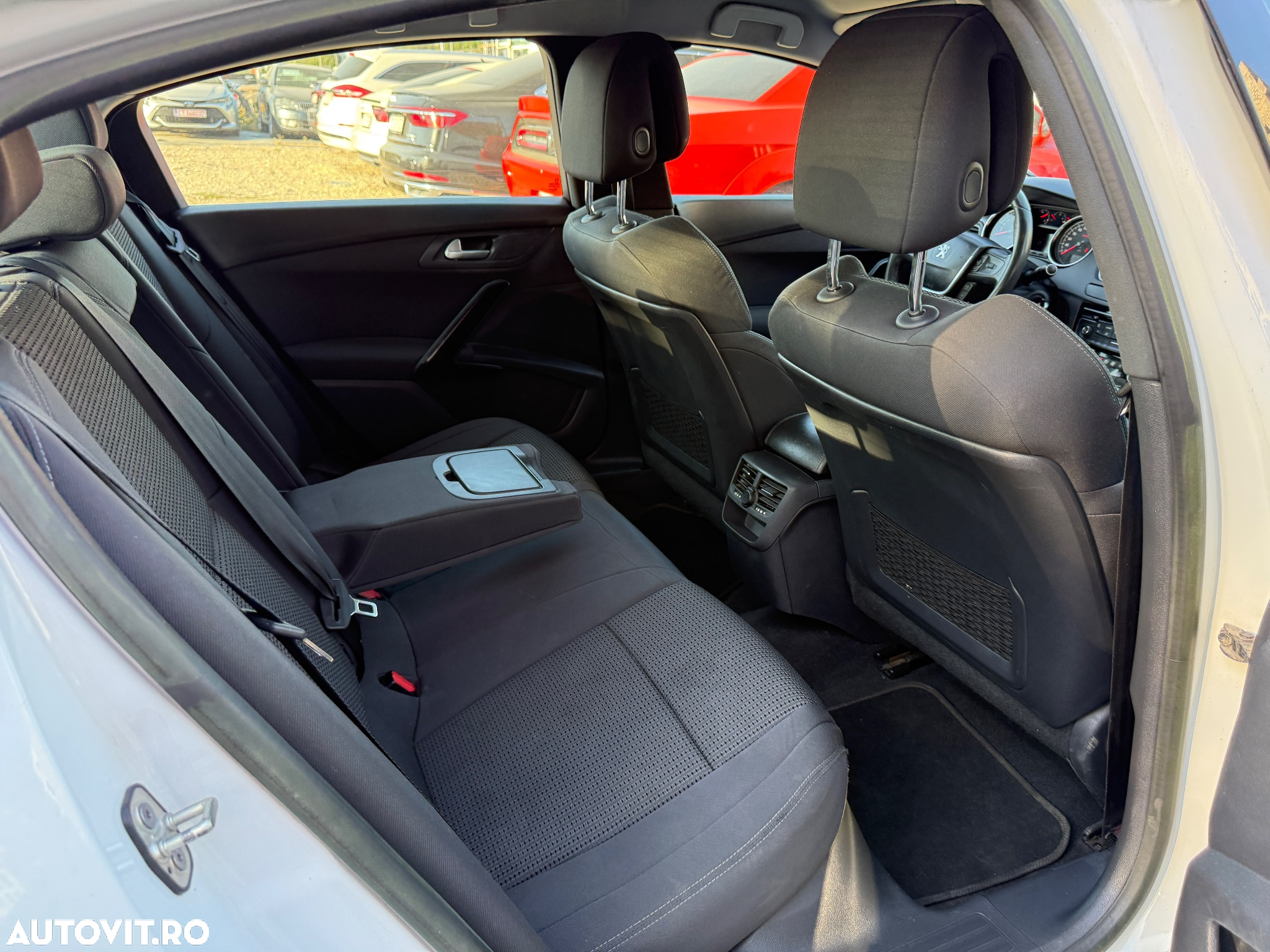 Peugeot 508 Hybrid4 Allure - 10