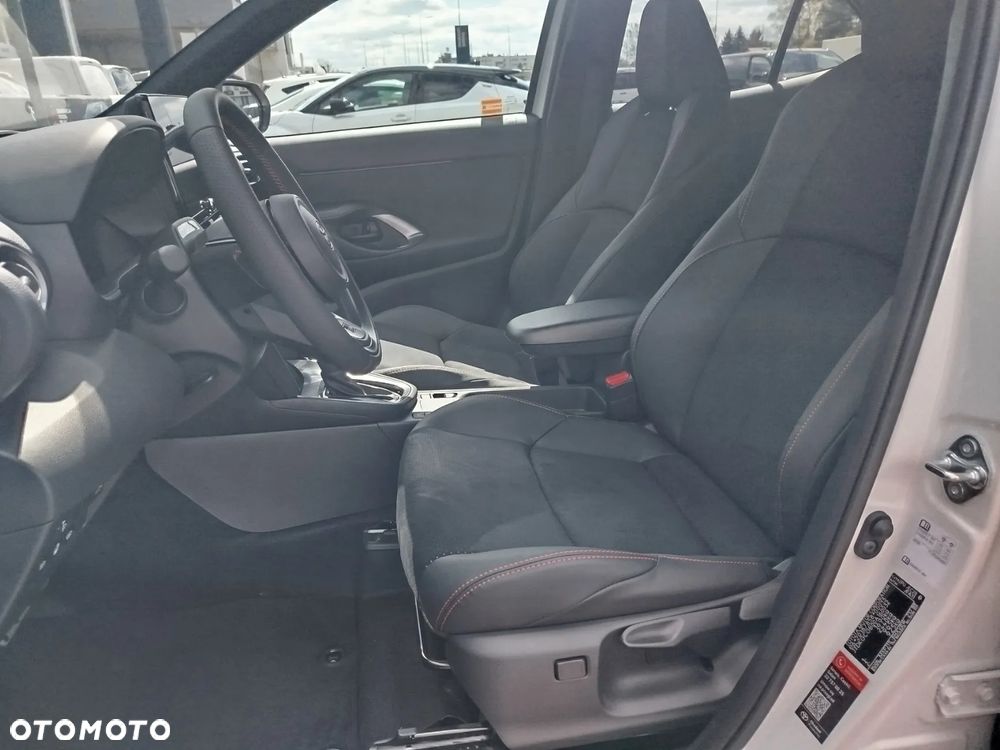 Toyota Yaris Cross Hybrid 1.5 GR Sport - 8