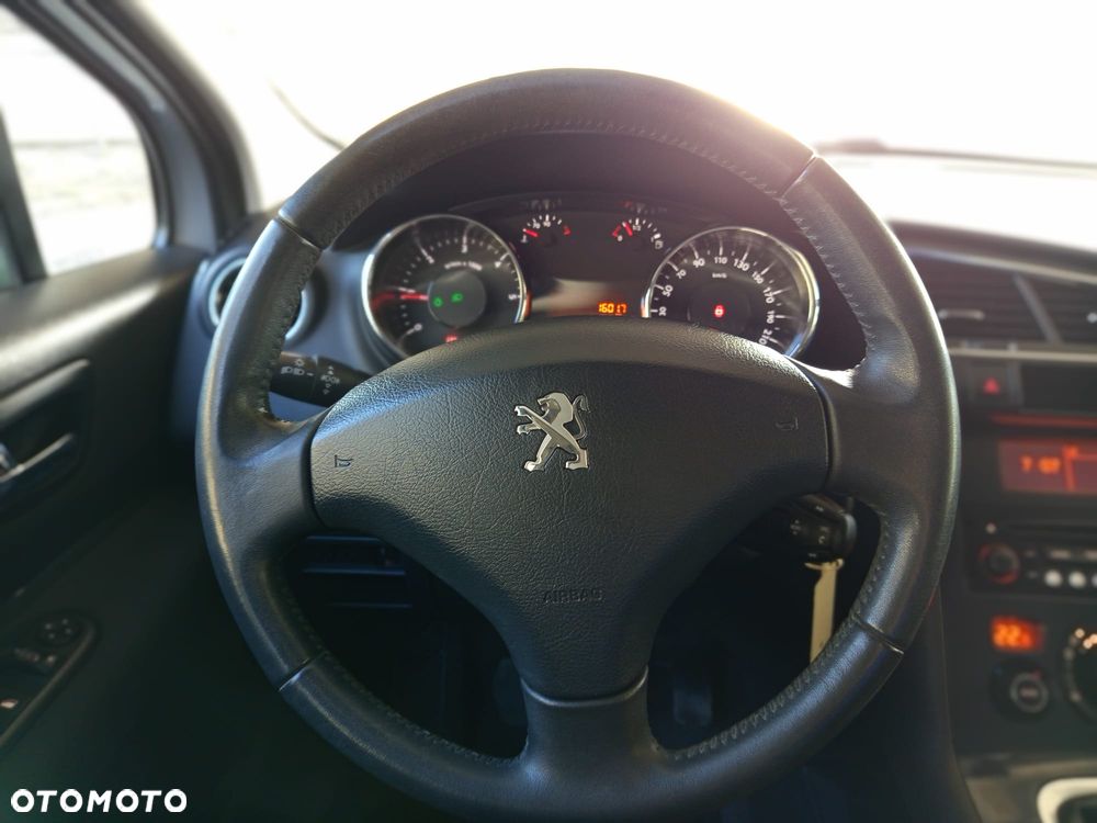 Peugeot 3008 - 13