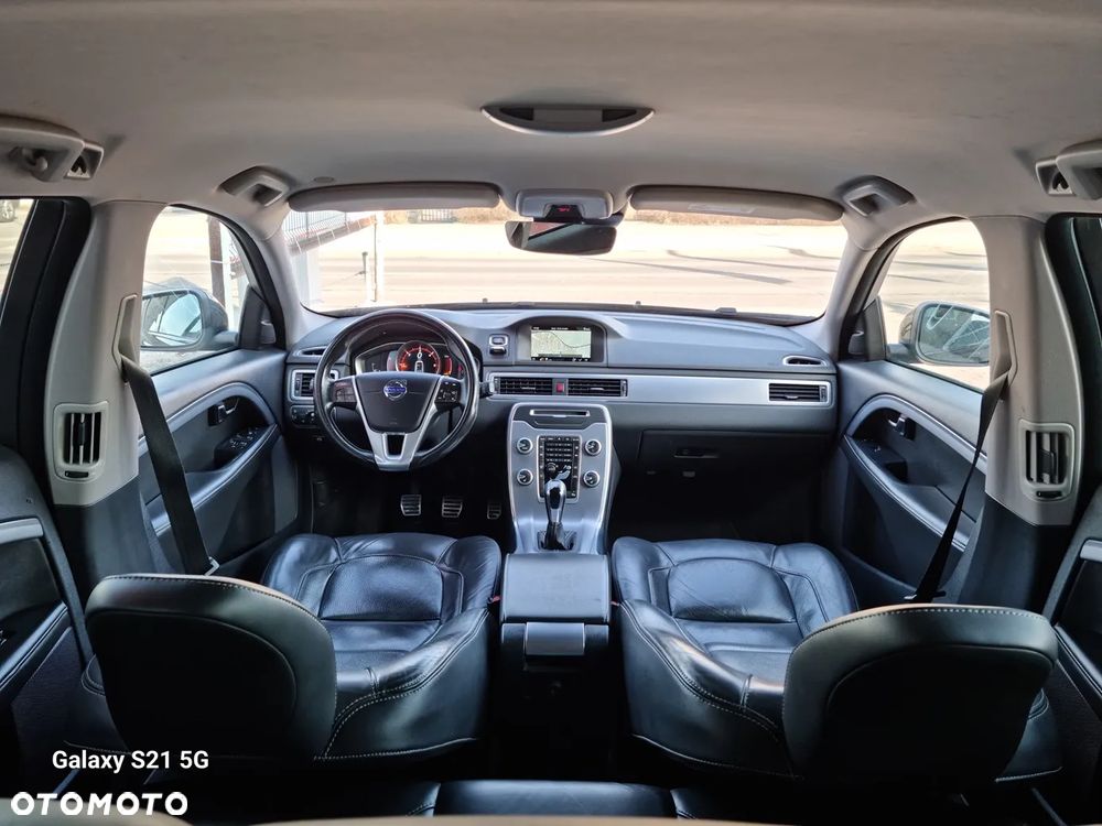 Volvo V70 D3 Momentum - 15