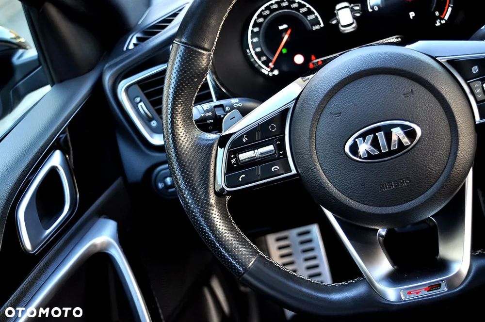 Kia ProCeed 1.4 T-GDI DCT7 OPF GT LINE - 26
