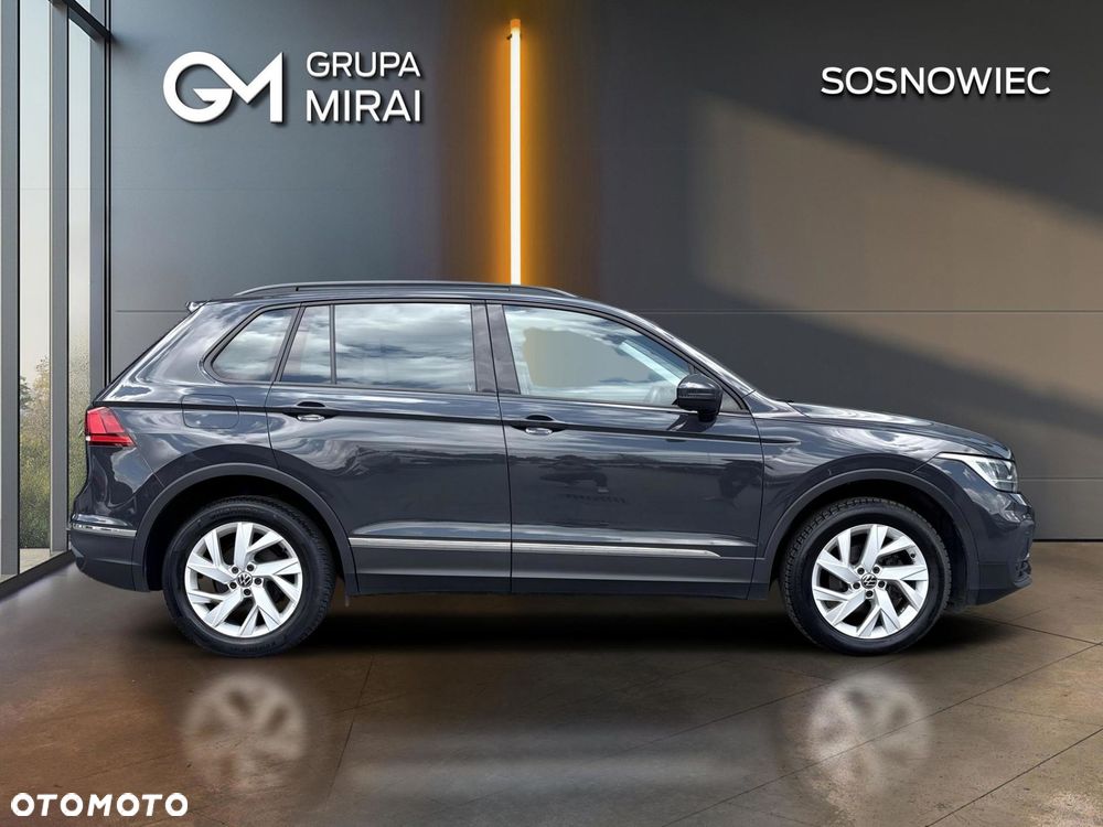 Volkswagen Tiguan 2.0 TDI SCR 4Mot Life DSG - 6