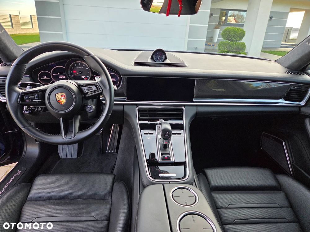 Porsche Panamera Turbo S - 9