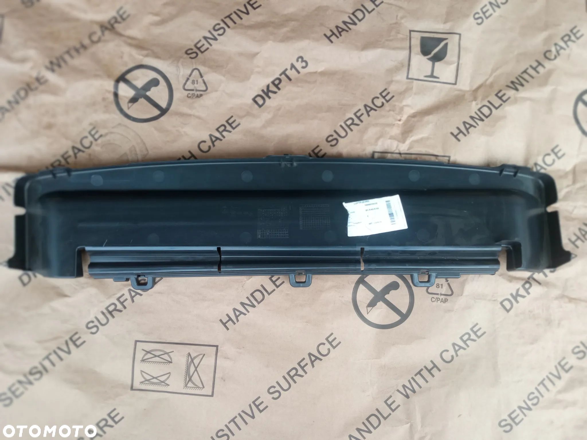 VW TRANSPORTER T5 T6 KIEROWNICA POWIETRZA OSŁONA PASA 7E0805962 NOWA ORYGINAŁ - 1