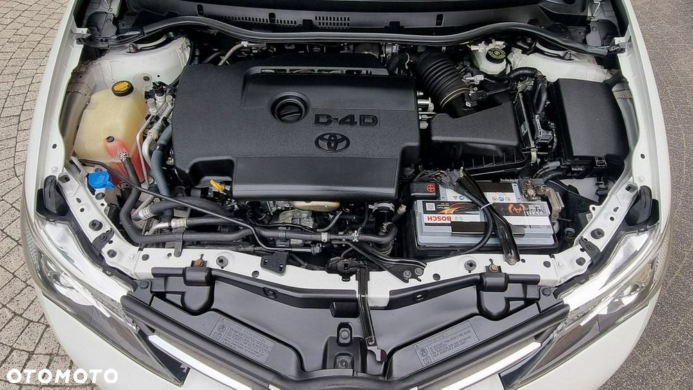 Toyota Auris - 10