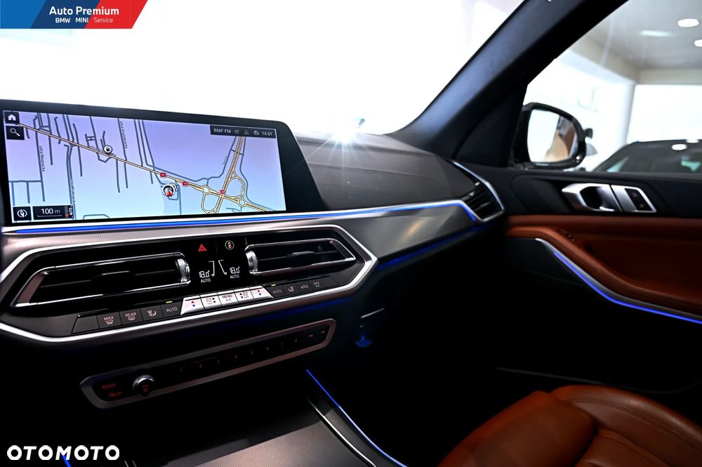 BMW X5 xDrive40i - 7