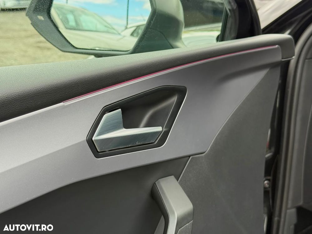 Seat Leon Sportstourer 1.0 eTSI OPF DSG FR - 28