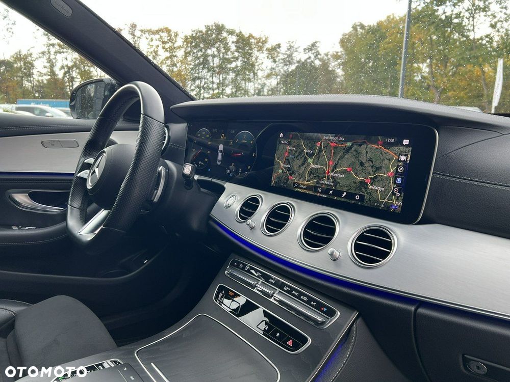Mercedes-Benz Klasa E - 13