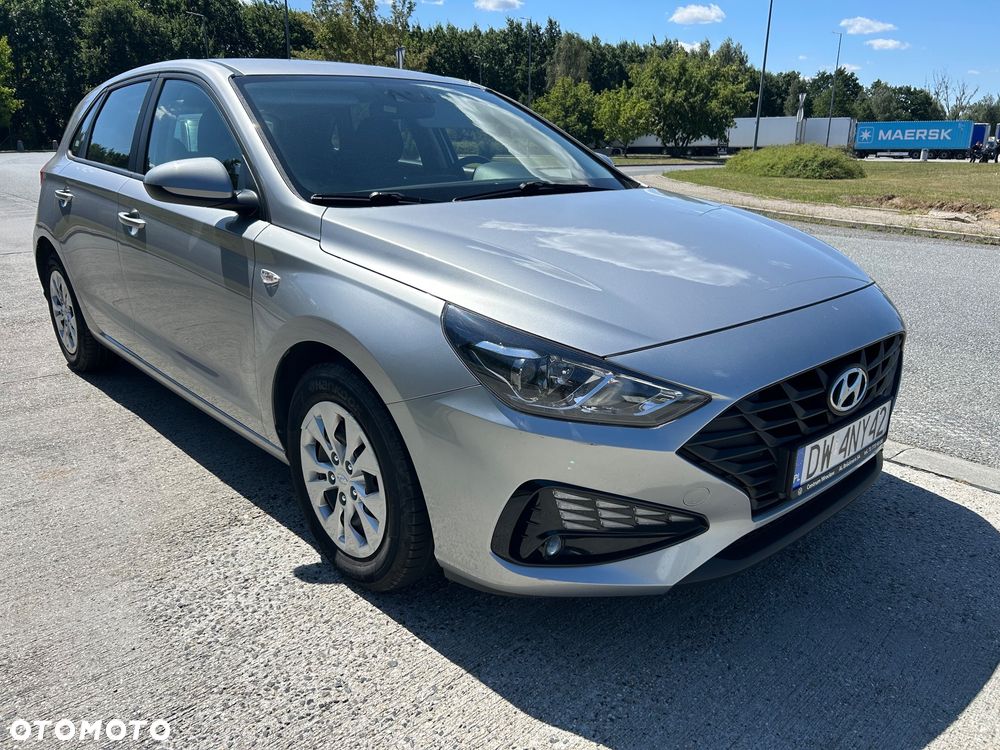 Hyundai i30 1.5 DPI Classic + - 14
