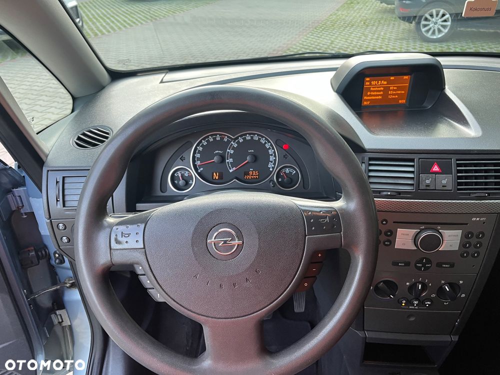Opel Meriva 1.8 16V Cosmo Easytronic - 9