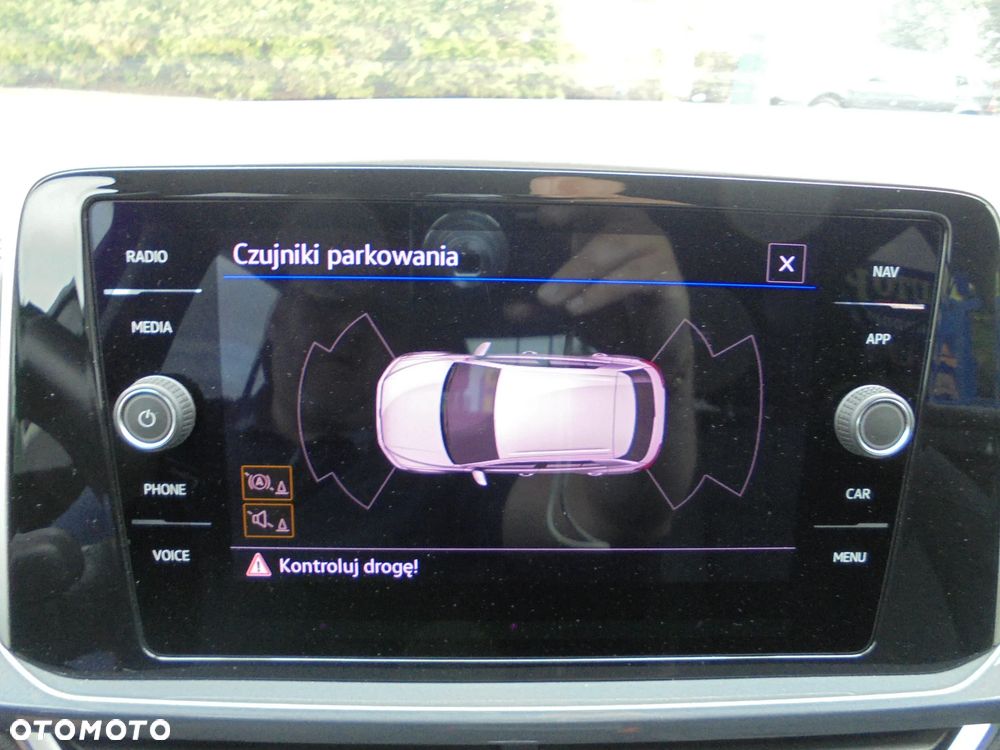 Volkswagen T-Roc 2.0 TDI SCR DSG Style - 39