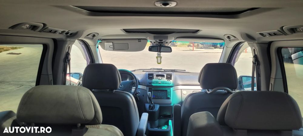 Mercedes-Benz Viano - 10