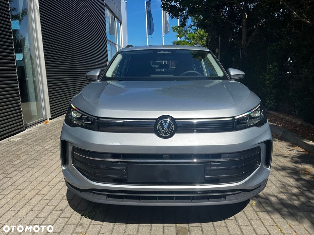 Volkswagen Tiguan - 10