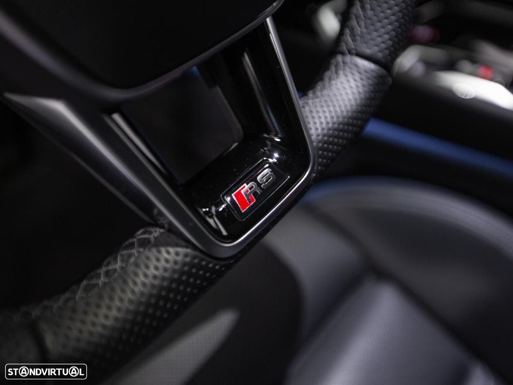 Audi RS e-tron GT quattro - 24