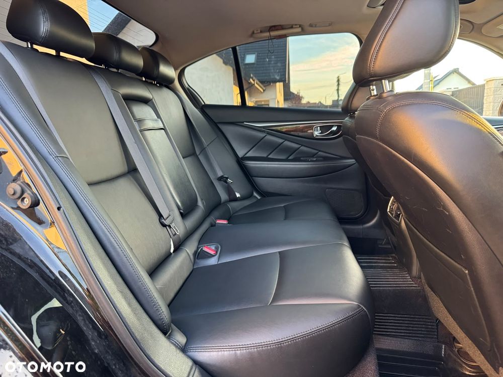Infiniti Q50 Q50(S) 3.0t Sport - 12