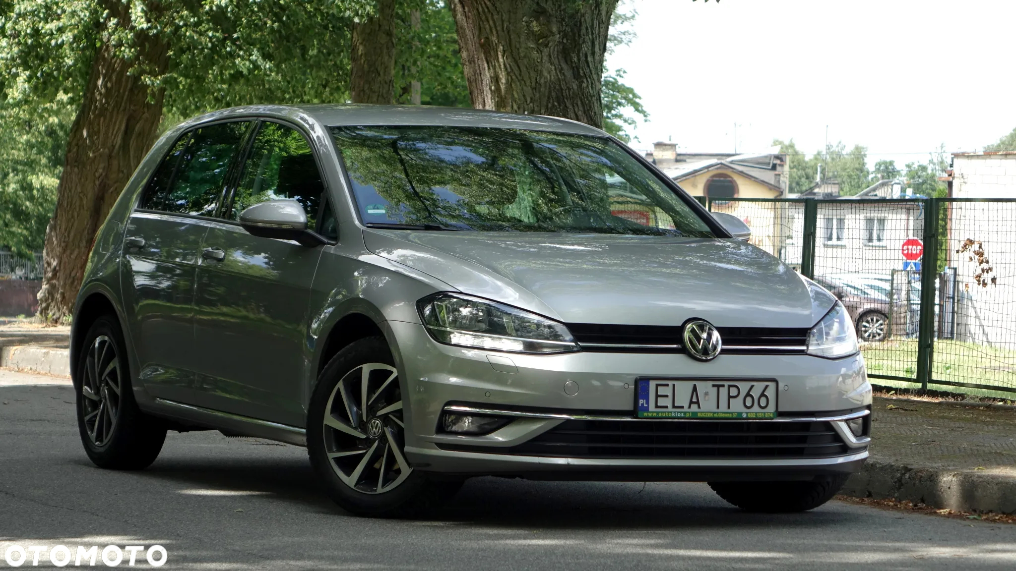 Volkswagen Golf 1.6 TDI Sound - 40